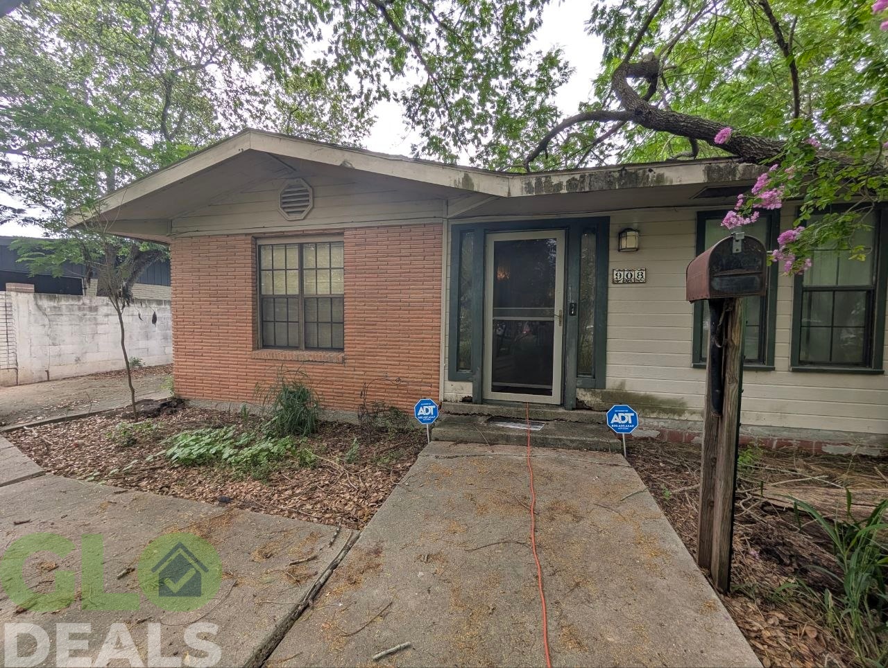 *** E Taylor St, Harlingen, TX 78550 (Subdivision-Castle Court Addition Harlingen)