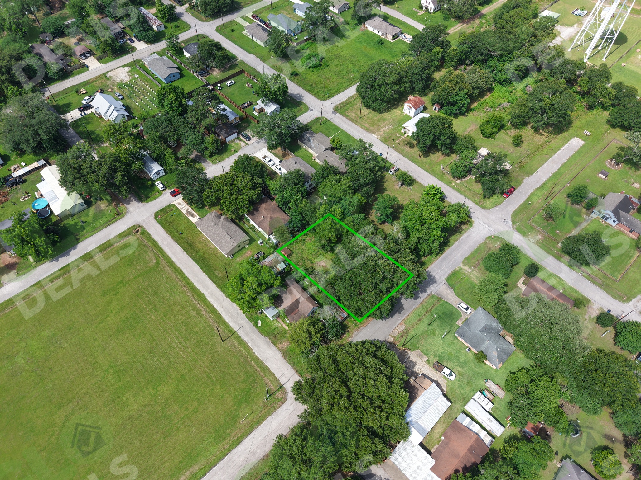 Get Cash Deals **** Fitz Lee St, Waller, TX 77484 ( Subdivision – Waller-College Add )