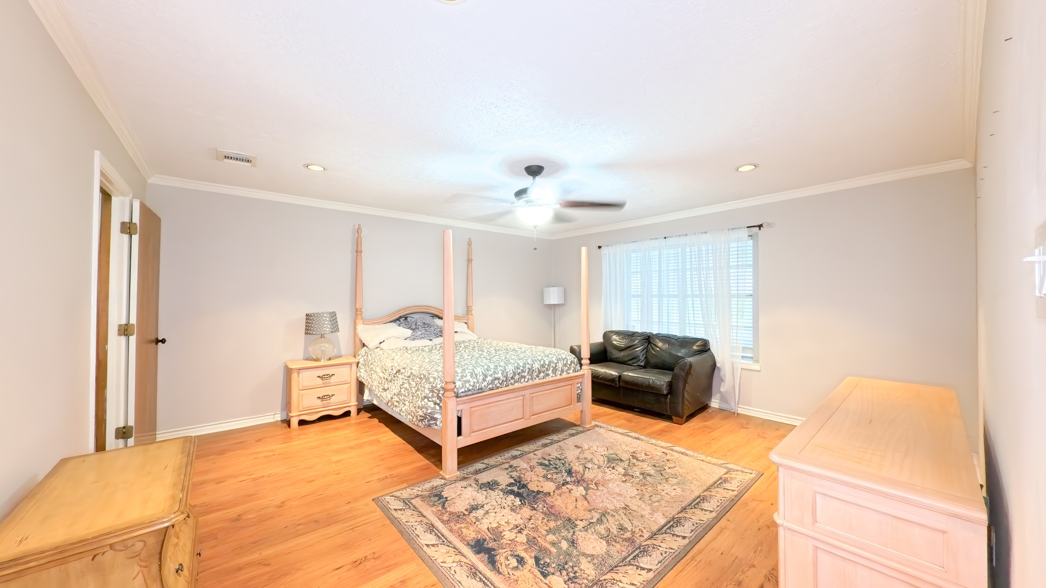 Get Cash Deals ***** Oak Bluff Ct, Houston, TX 77070 ( Subdivision – Hunterwood Forest )