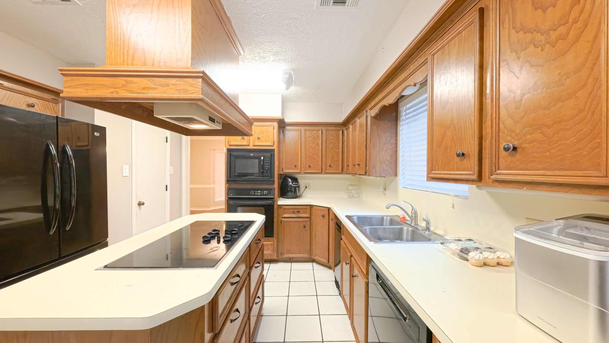 Get Cash Deals ***** Oak Bluff Ct, Houston, TX 77070 ( Subdivision – Hunterwood Forest )