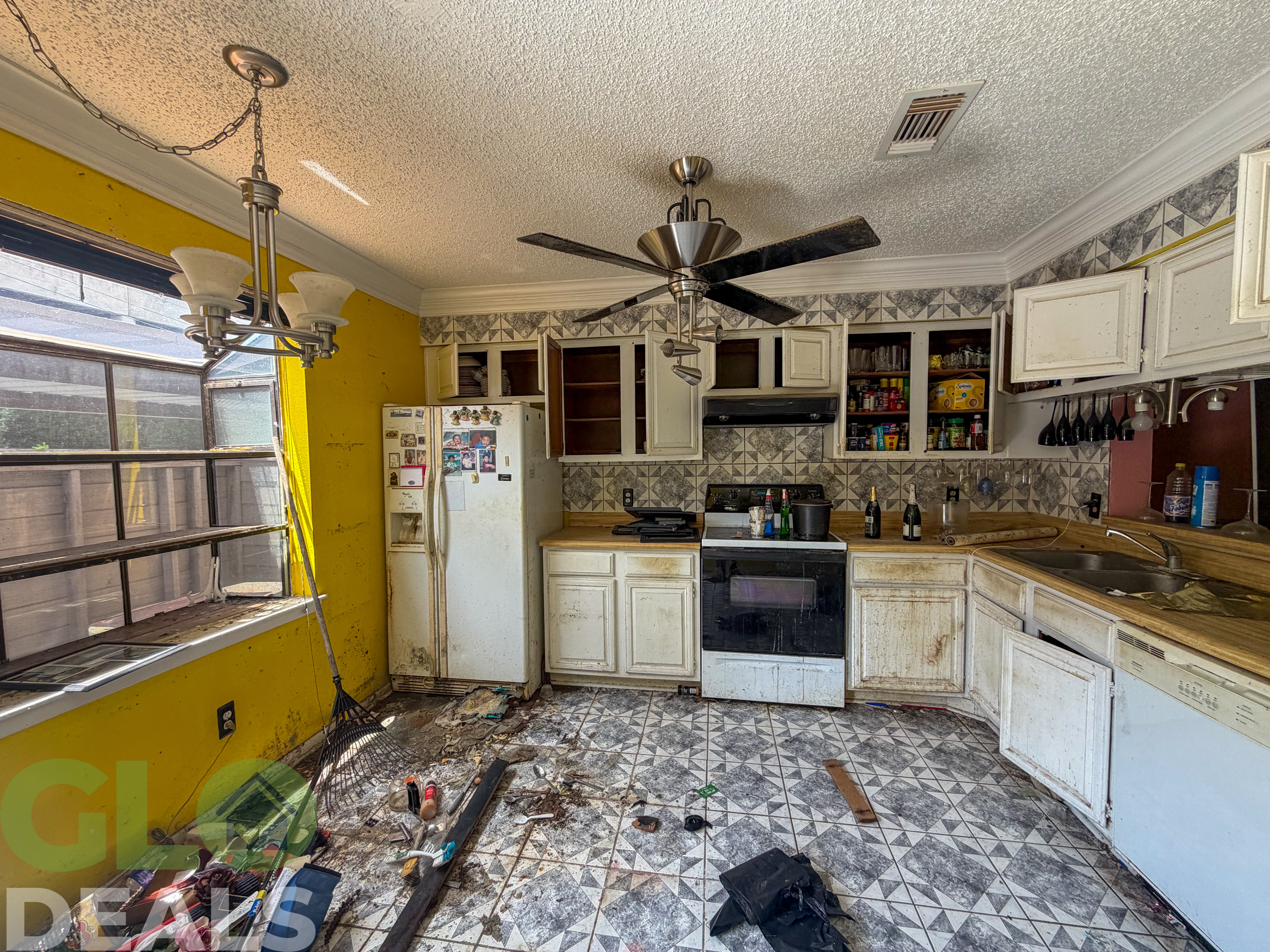 Get Cash Deals ***** Kings Park Ln, Houston, TX 77058 (Subdivision-Kings Park )