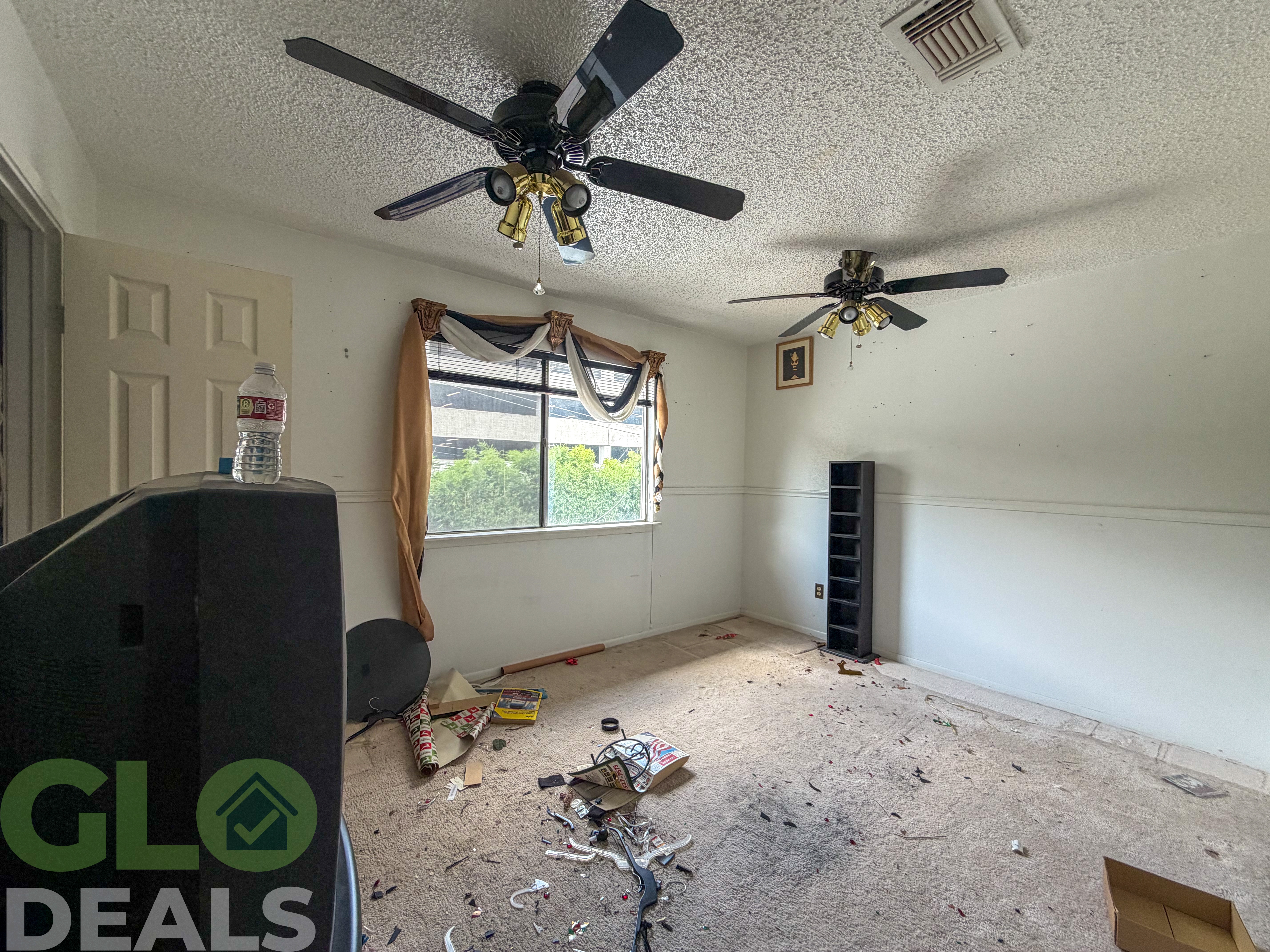 Get Cash Deals ***** Kings Park Ln, Houston, TX 77058 (Subdivision-Kings Park )