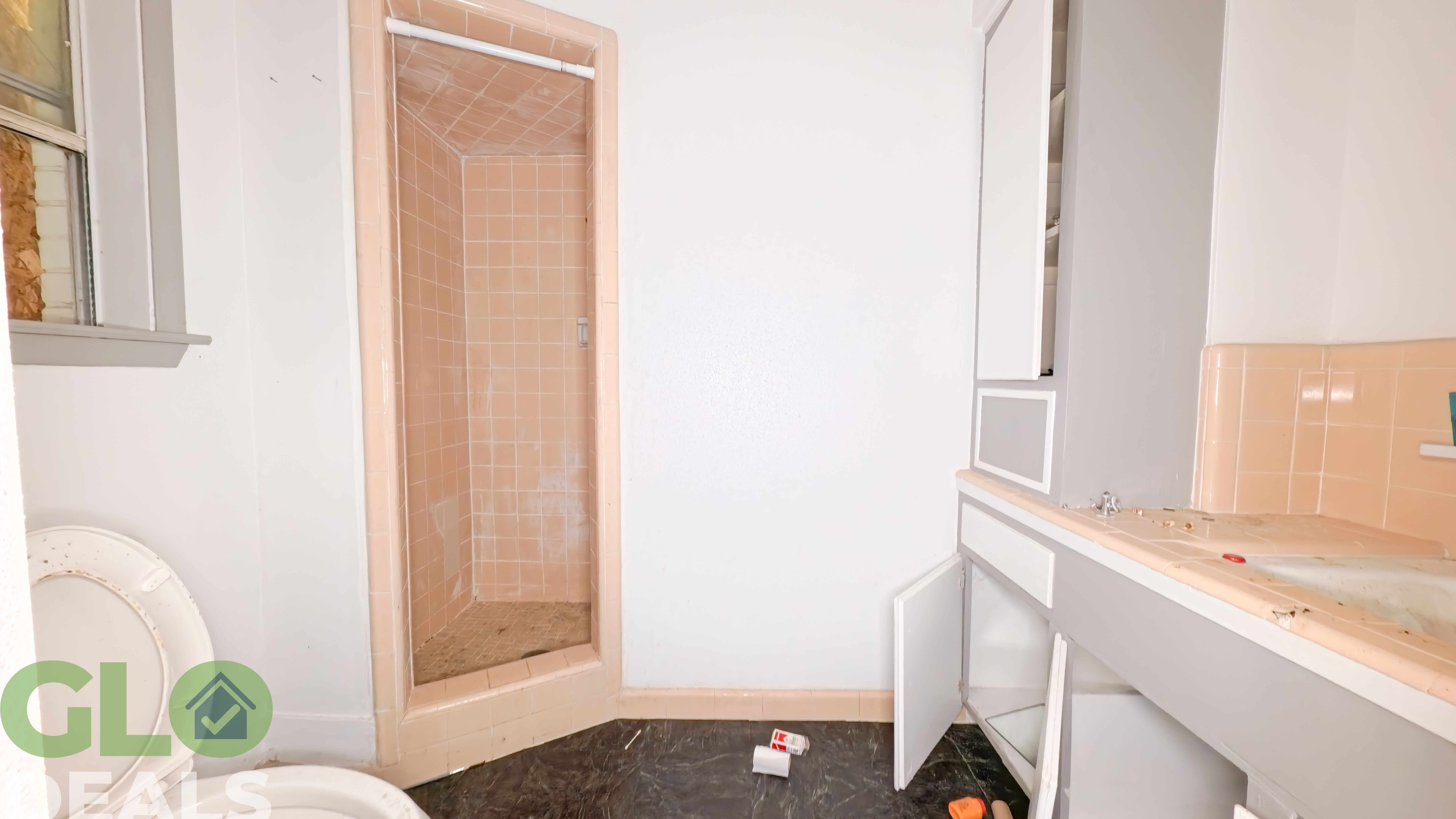 Get Cash Deals *** Deepgrove Dr, Houston, TX 77037 (Subdivision- Bellmar Addn)