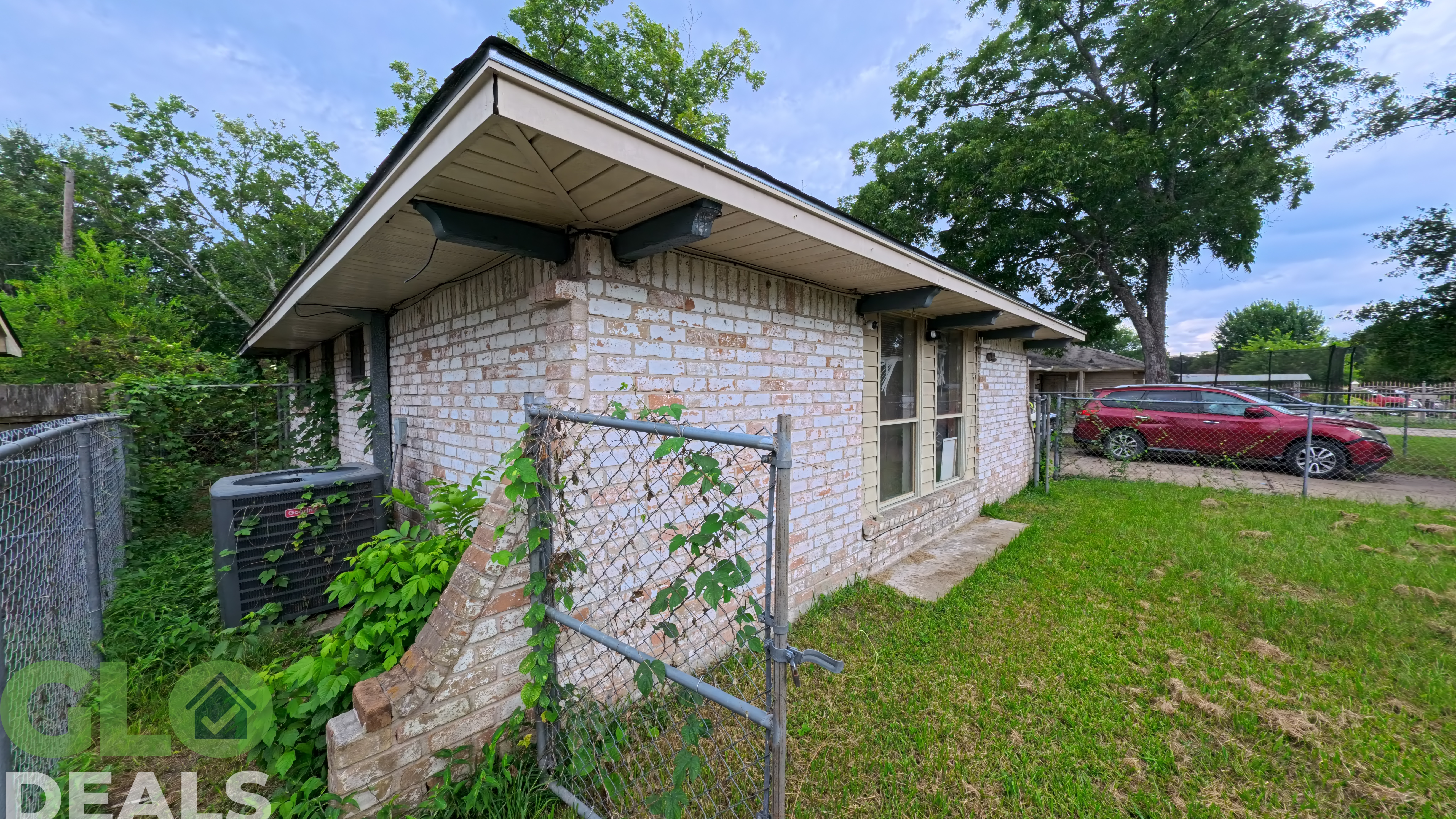 Get Cash Deals **** Bethany Ln, Houston, TX 77039 (Subdivision- High Meadows)